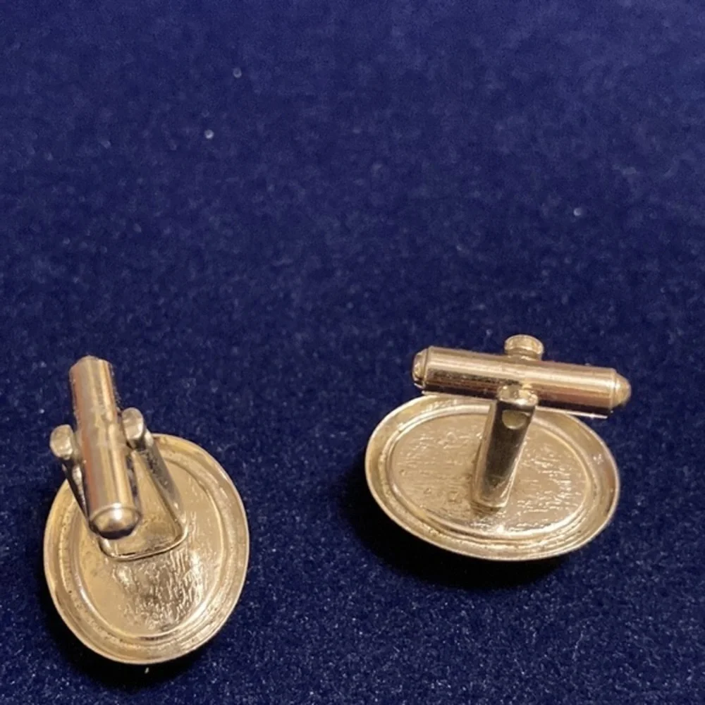 Gray and black “marble” colored Star crystal silver tone cuff links